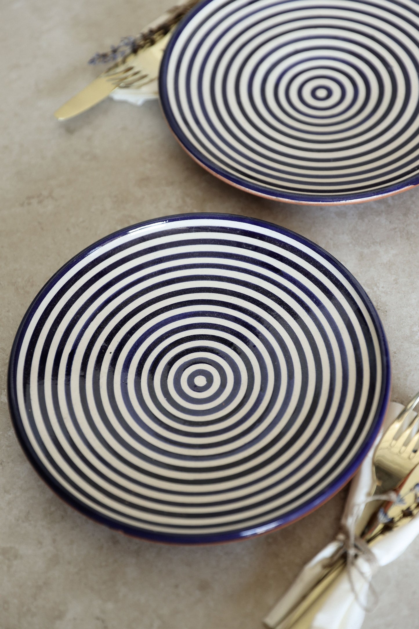 צלחת פסים | כחול