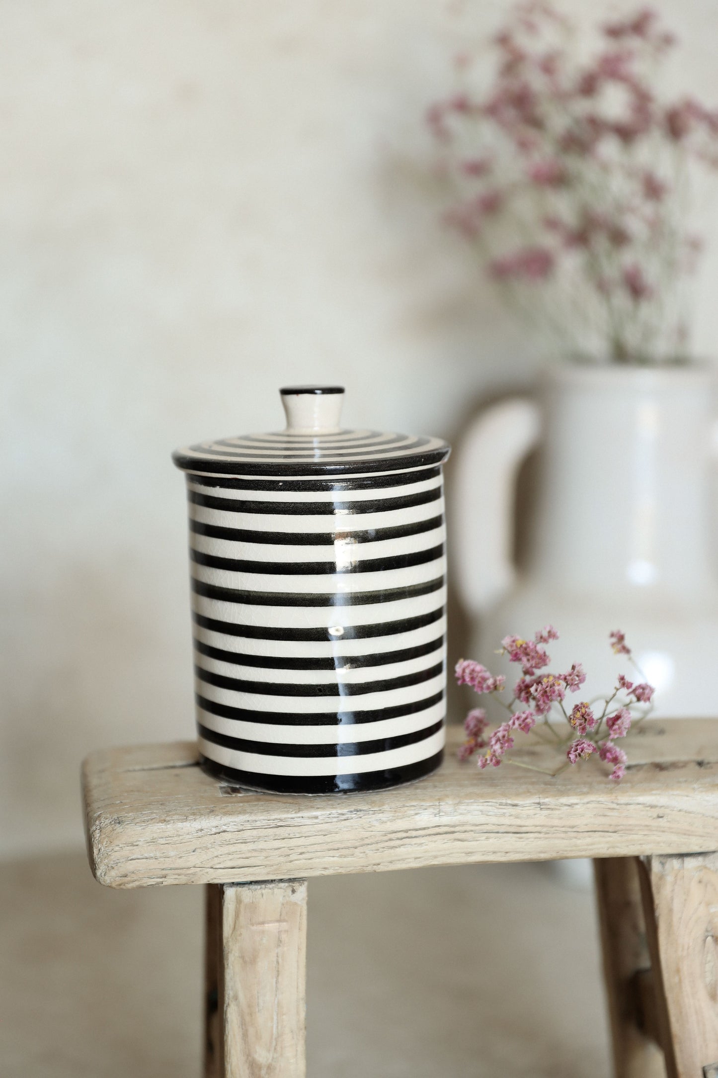 קופסת סוכר פסים | שחור