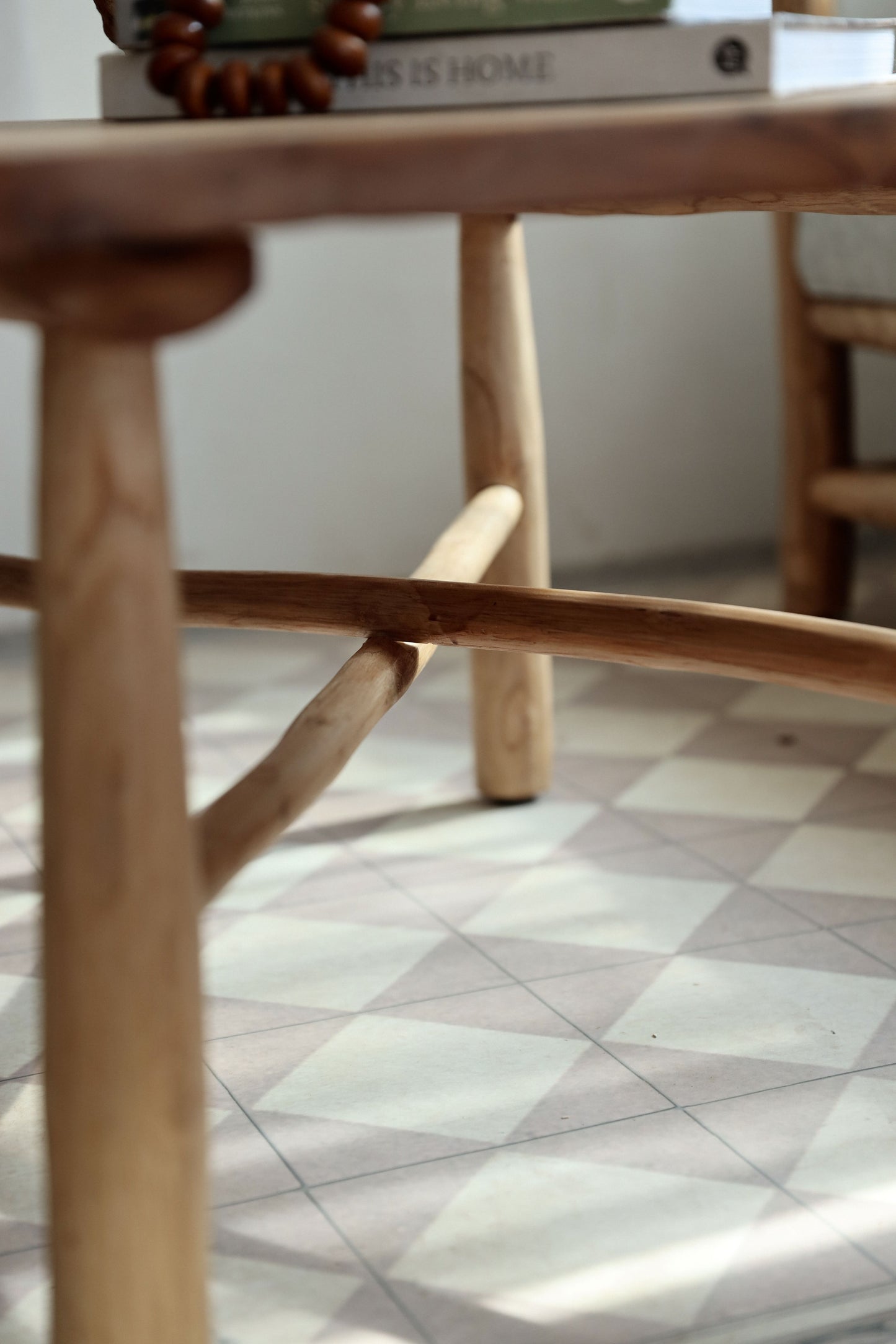 שולחן סלון מעץ טיק