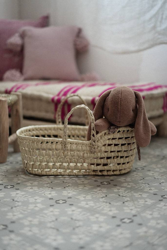 עריסה לבובה מקש