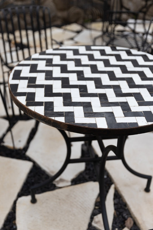 שולחן מוזאיקה | שחור לבן נומד