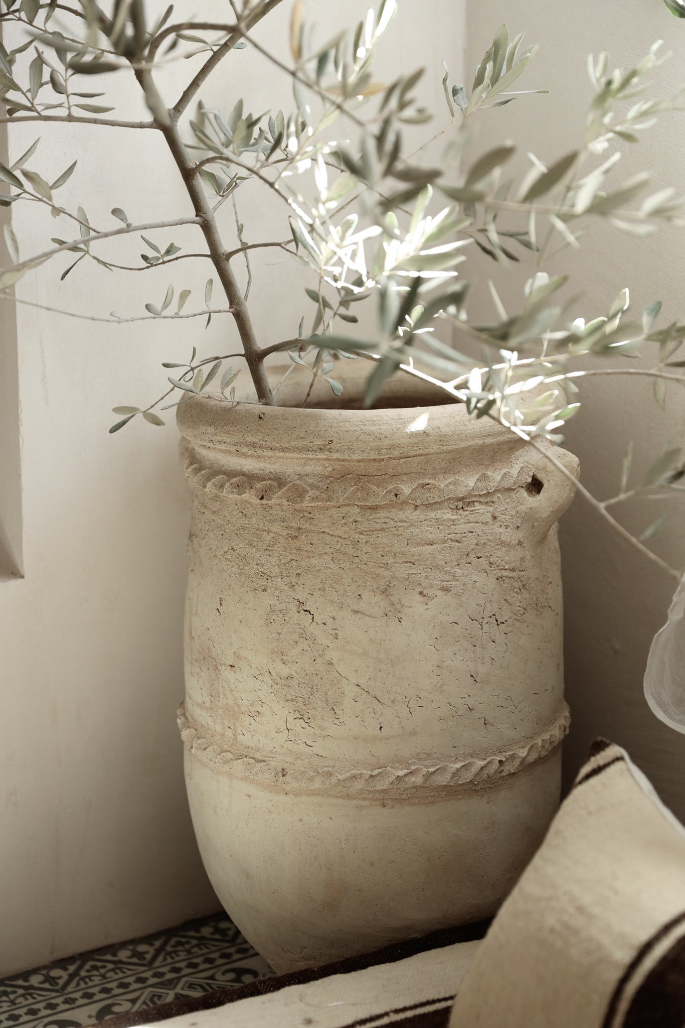 כד חרס | חבלים