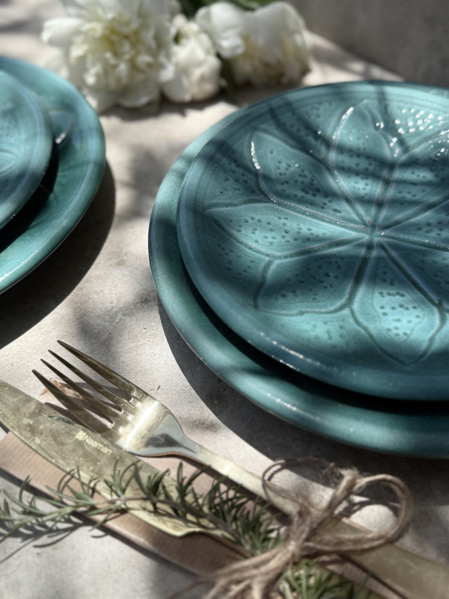 צלחת חרוטה | טורקיז