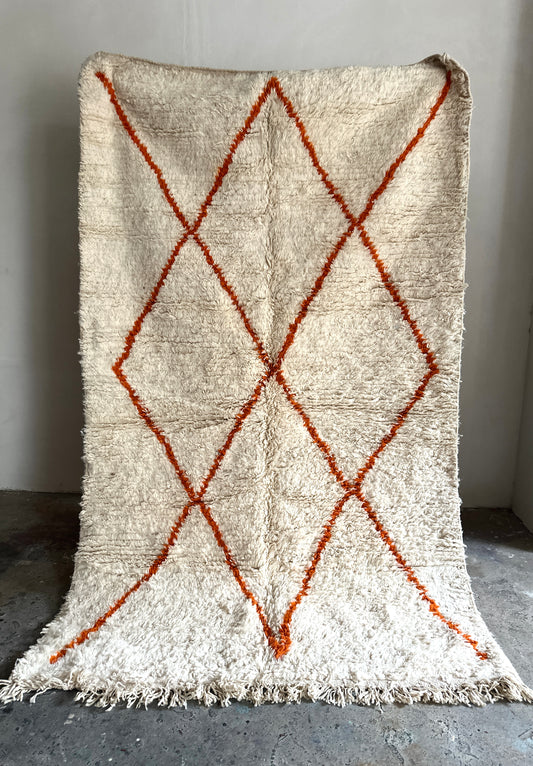 שטיח ברברי | מעוינים  כתום לבן