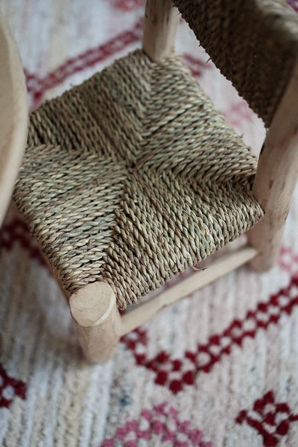 כסא ילדים מעץ וחבל