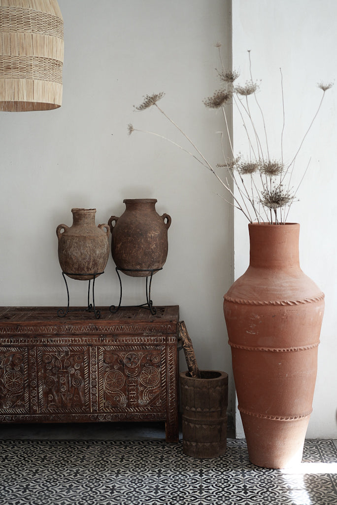 כדי וינטאג׳ על סטנד ברזל