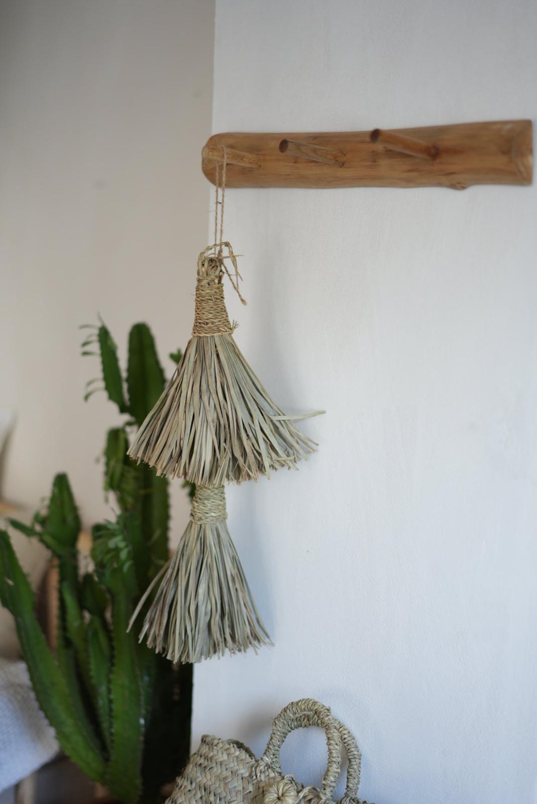 מתלה לקיר מעץ טיק