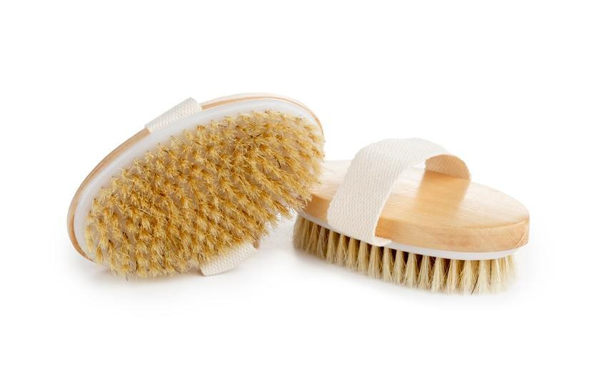 מברשת קרצוף מעץ