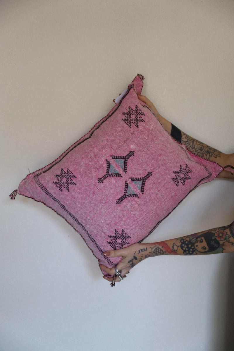 כרית סברה | ורוד