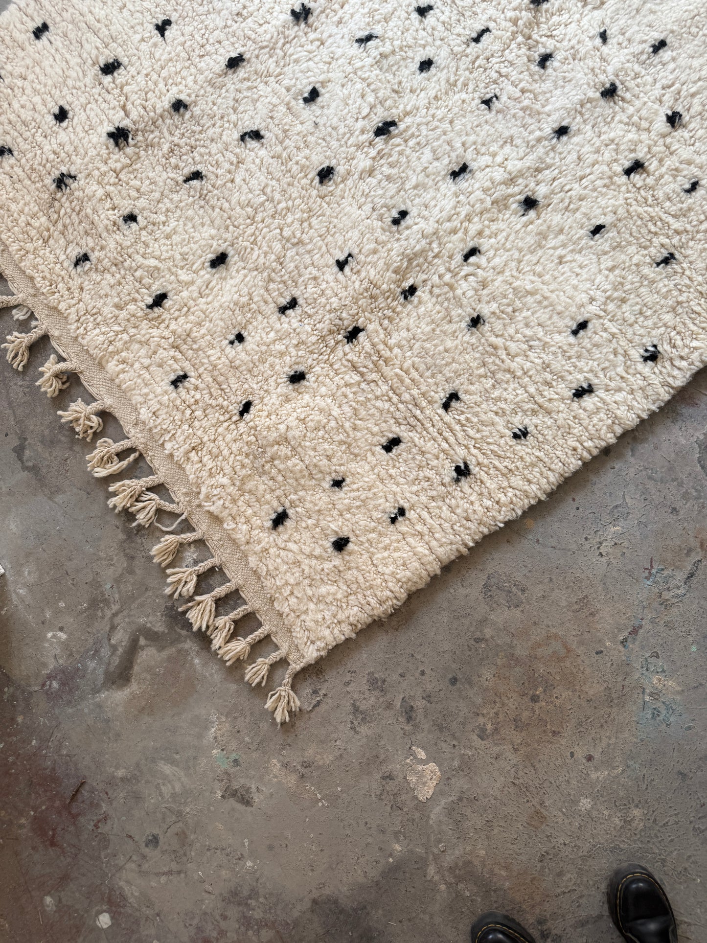 שטיח צמר | נקודות