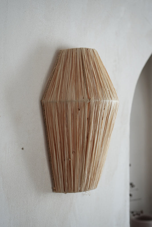 אהיל צמוד קיר מעוין