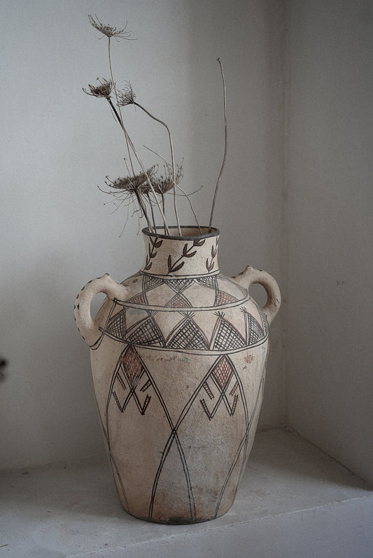 כד חרס ברברי | מעוטר