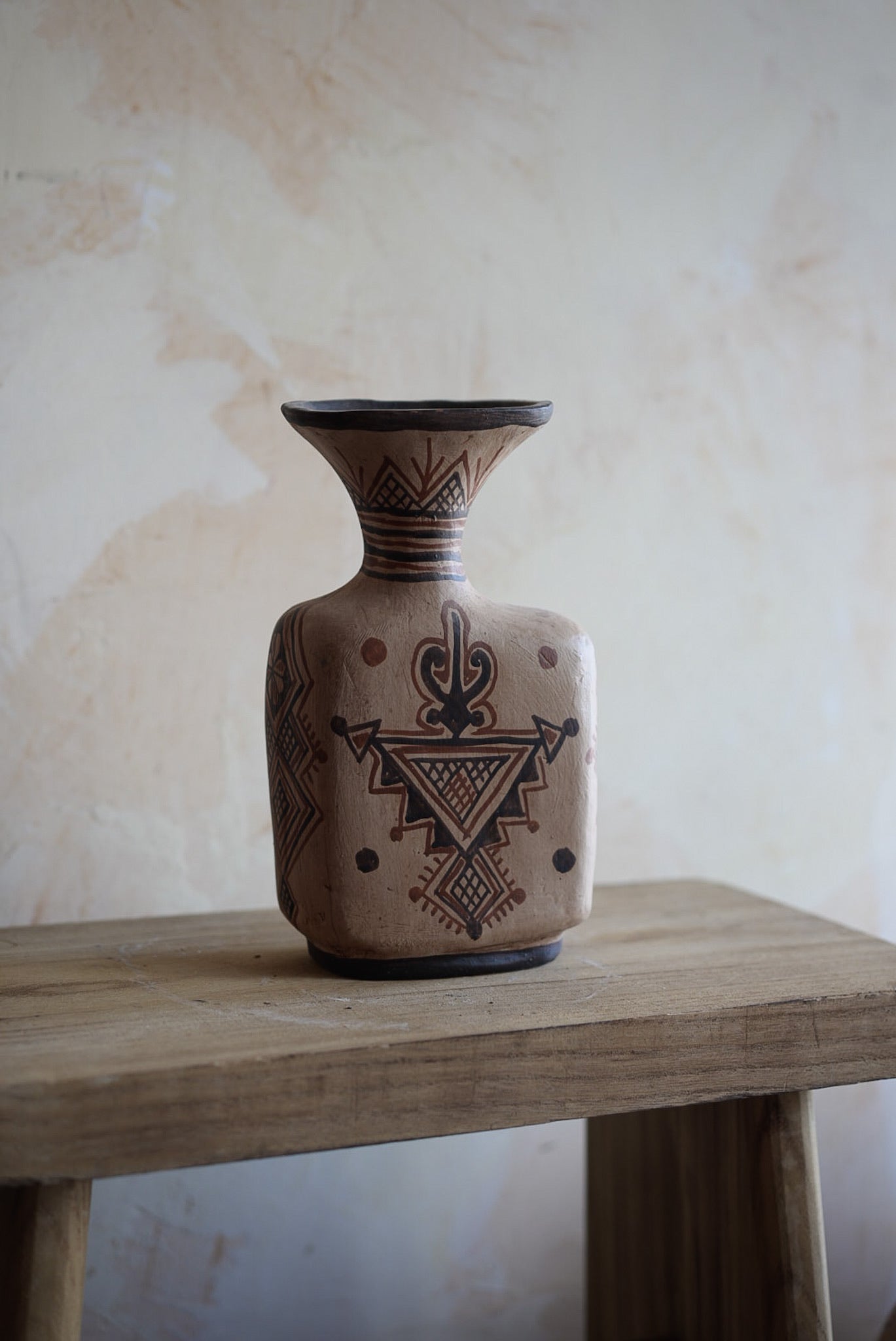 כד ברברי | מעוטר