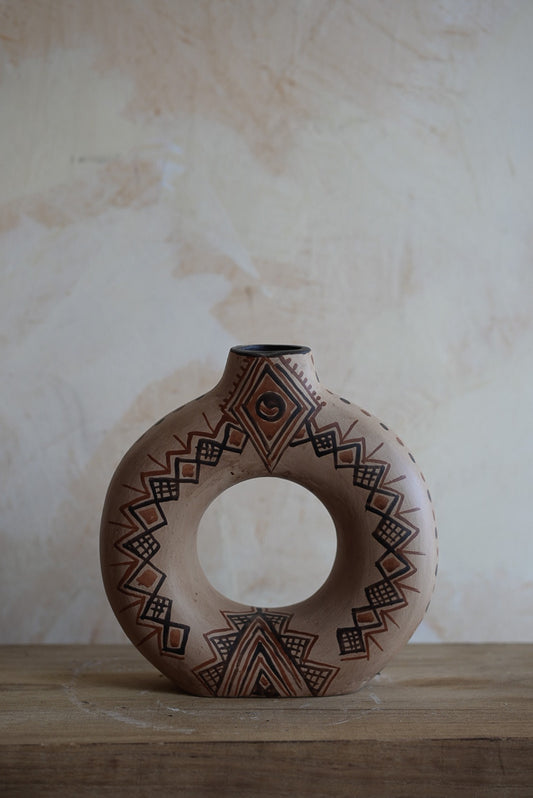 ואזה ברברית | מעוטרת