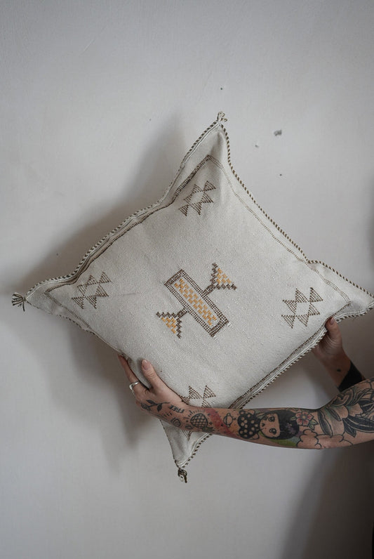 כרית סברה | לבן