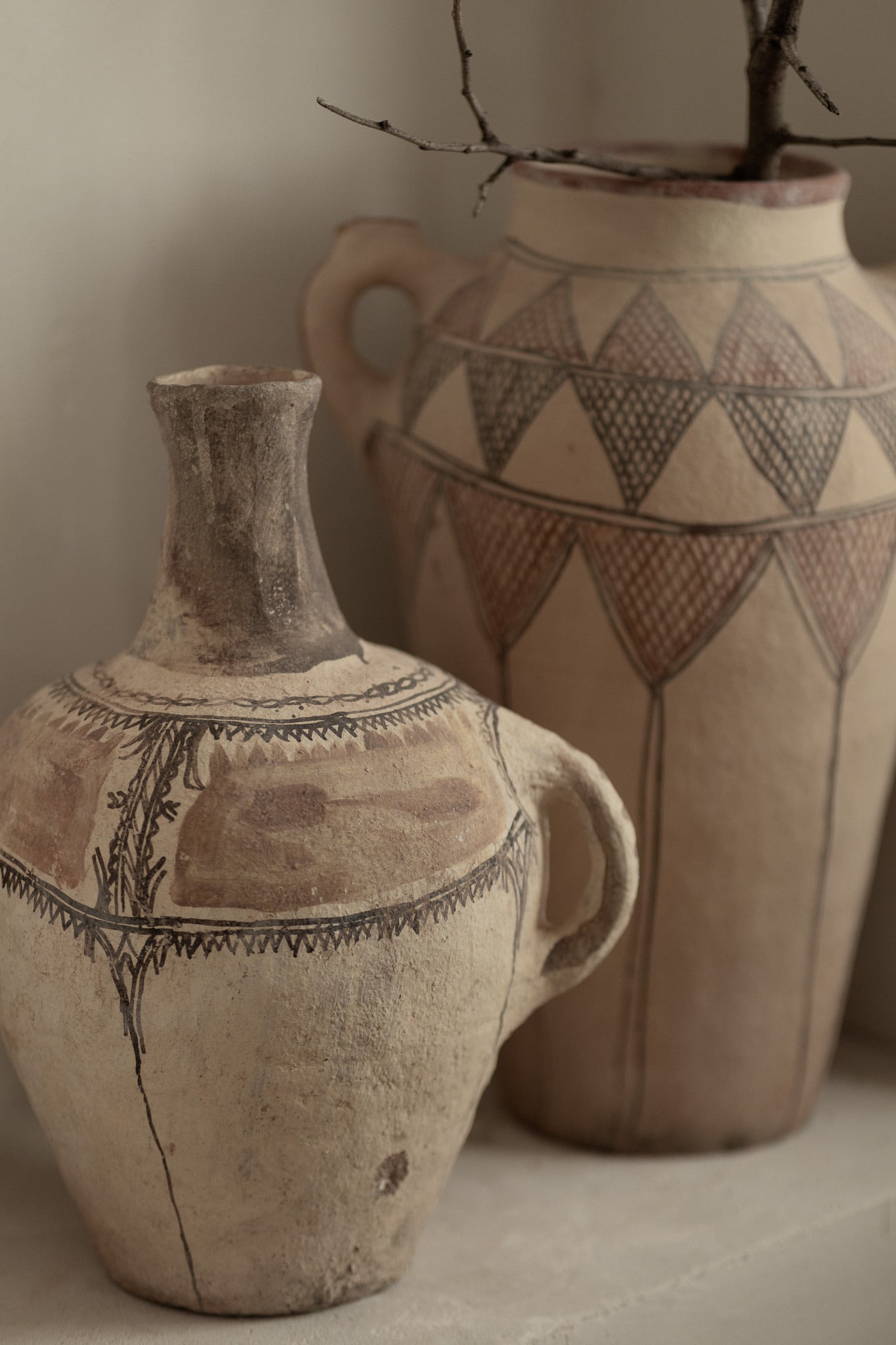 כד חרס ברברי | מעוטר