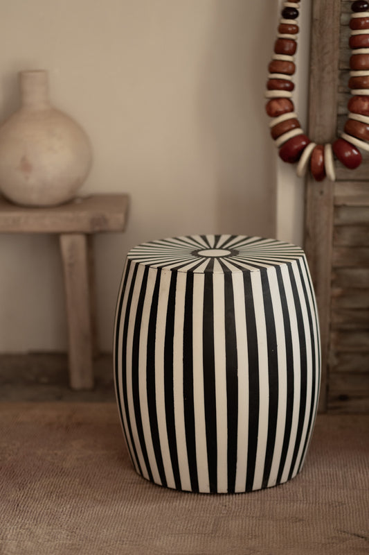 שולחן צד פסים | חום