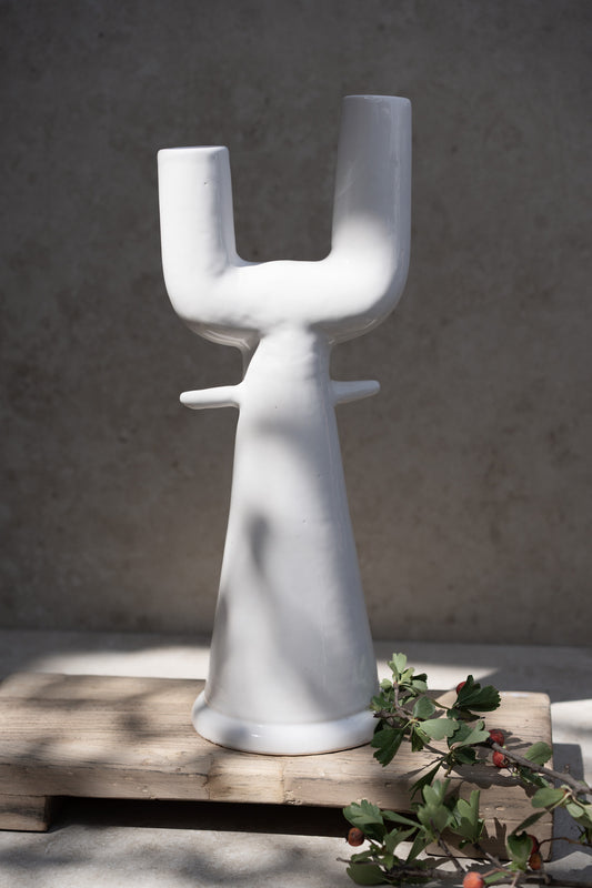 ואזה | White collection