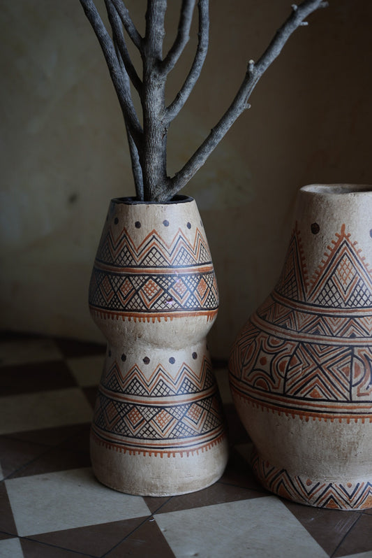 אגרטל ברברי | מעוטר