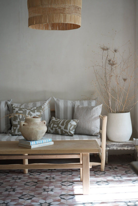 ספה מעץ טבעי | בז'