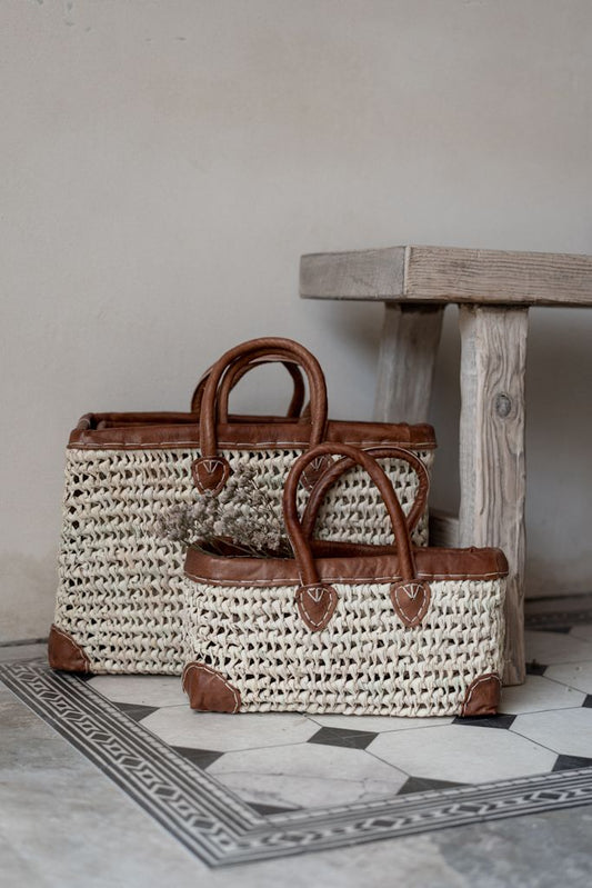 סל קש בשילוב עור