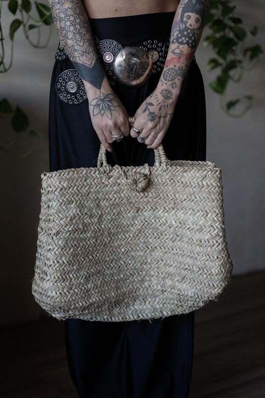 תיק קש כפתור